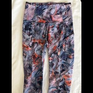 Woman’s Lululemon Leggings size 0